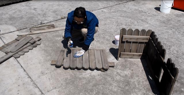 花箱繼續(xù)拼接中